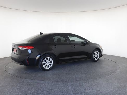Used 2023 Toyota Corolla LE image 11