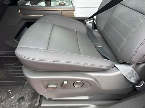 New 2025 GMC Hummer EV 2X image 19