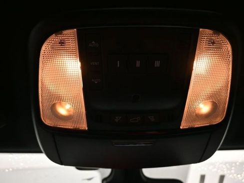 Used 2024 Dodge Durango R/T image 34