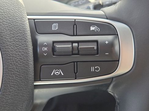 Certified 2024 Kia Sportage EX image 24