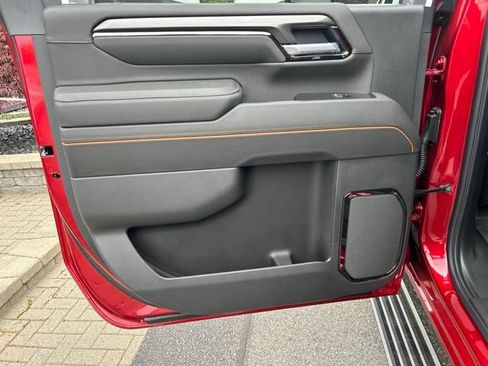 New 2026 GMC Sierra 2500 AT4 w/ AT4 Premium Plus Package AWD/4WD image 12
