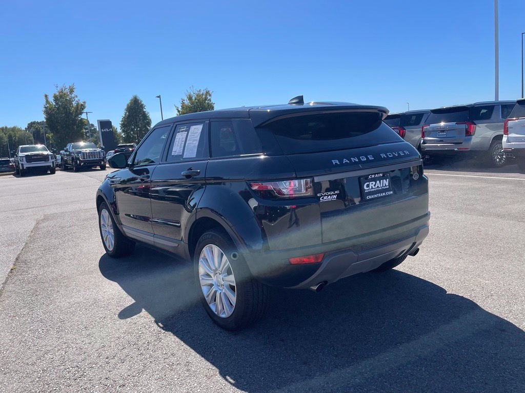 Used 2018 Land Rover Range Rover Evoque SE AWD/4WD image 8