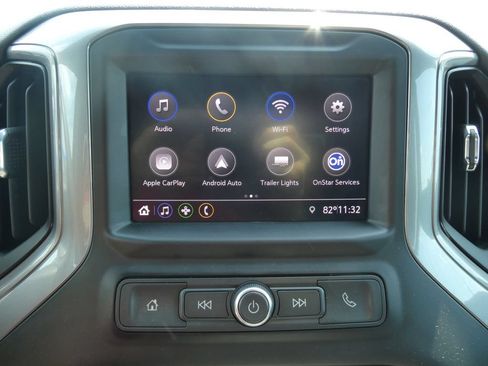 Certified 2020 Chevrolet Silverado 1500 Custom w/ Custom Value Package AWD/4WD image 28