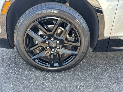 Used 2024 Chevrolet Blazer RS w/ Driver Confidence II Package FWD image 14