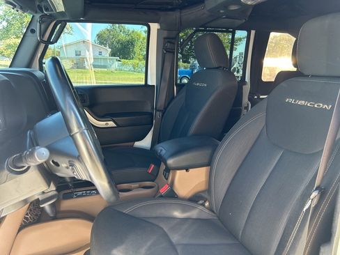 Used 2017 Jeep Wrangler Unlimited Rubicon image 20