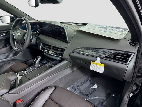 New 2026 Cadillac CT5 V w/ LPO, ONYX Package AWD/4WD image 29