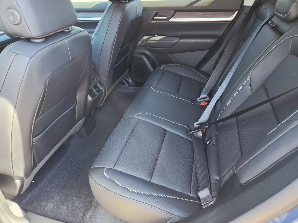 New 2027 GMC Terrain Denali w/ LPO, Floor Liner Package AWD/4WD image 13