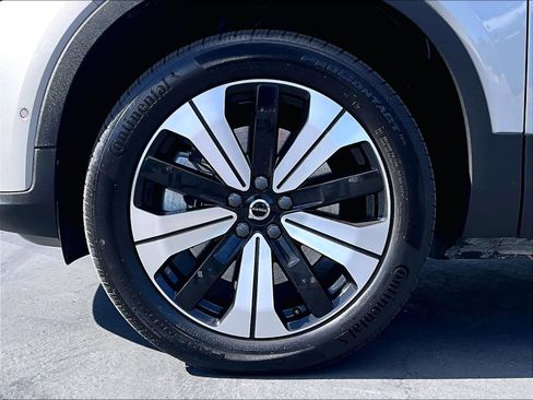 Used 2023 Volvo C40 P8 Recharge Plus AWD/4WD image 11