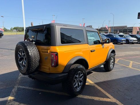 Used 2021 Ford Bronco Badlands AWD/4WD image 4