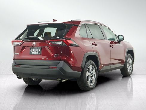 Used 2025 Toyota RAV4 XLE w/ Convenience Package AWD/4WD image 5