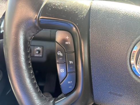 Used 2017 Buick Enclave Premium w/ Enclave Sport Touring Edition image 32