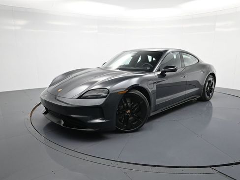 New 2026 Porsche Taycan 4S image 1