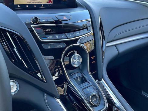 Used 2025 Acura RDX SH-AWD w/ Technology Package image 24