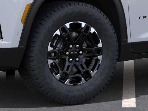 New 2027 Chevrolet Traverse Z71 AWD/4WD image 9