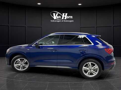 Used 2024 Audi Q3 2.0T Premium w/ Convenience Package AWD/4WD image 6