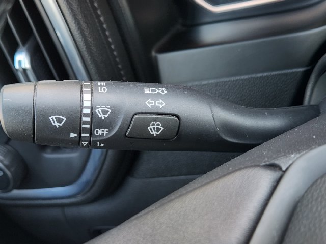 Used 2020 Chevrolet Silverado 1500 LT w/ Texas Edition RWD image 35