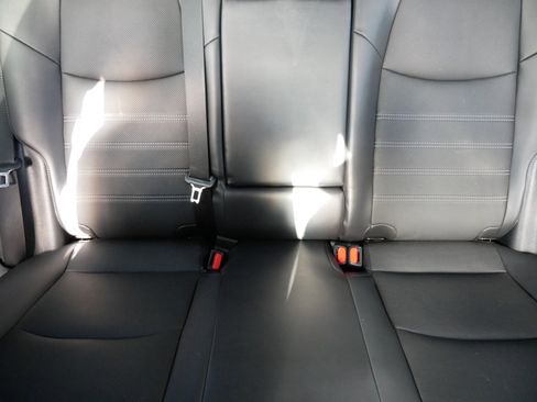 Certified 2022 Toyota RAV4 Limited image 13