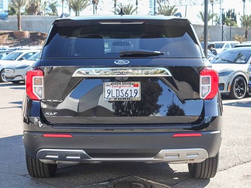 Certified 2023 Ford Explorer XLT w/ Equipment Group 202A image 9