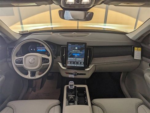 New 2026 Volvo XC90 T8 Ultra image 10