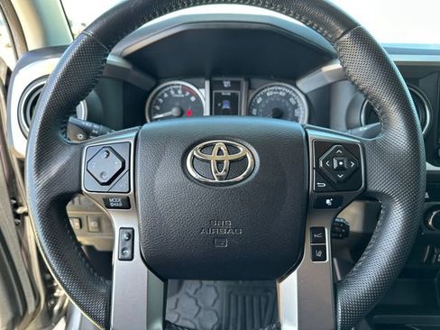 Used 2021 Toyota Tacoma SR5 image 14