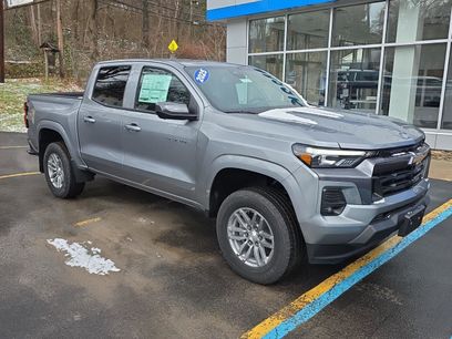 New 2025 Chevrolet Colorado LT w/ LT Convenience Package