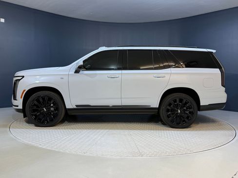 New 2026 Cadillac Escalade Platinum Sport image 2