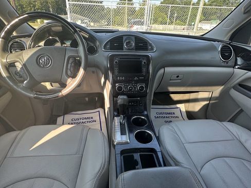Used 2015 Buick Enclave Leather FWD image 13