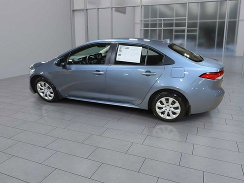 Used 2023 Toyota Corolla LE FWD image 6