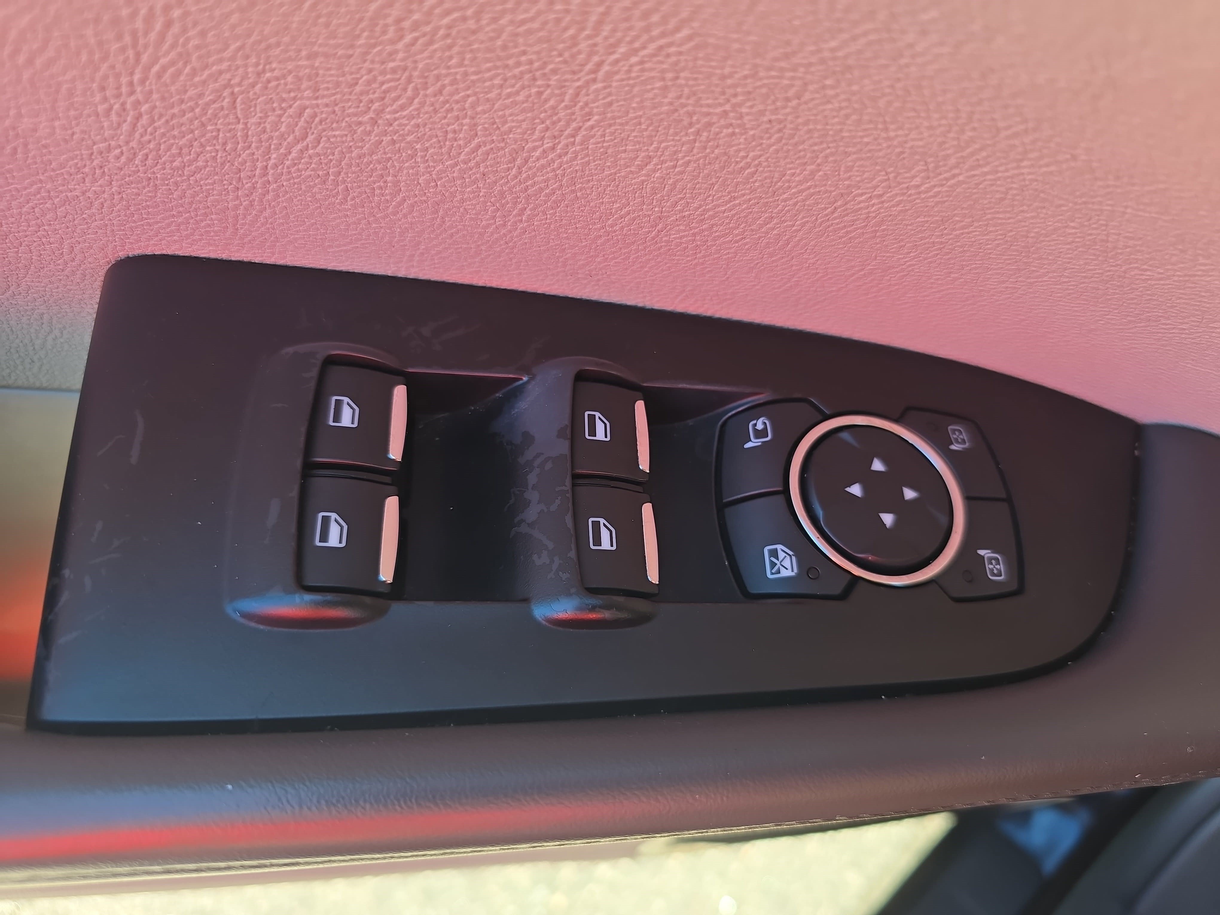 Used 2019 Lincoln Nautilus Reserve AWD/4WD image 27