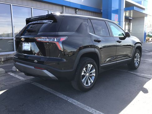 Used 2025 Chevrolet Equinox LT image 5
