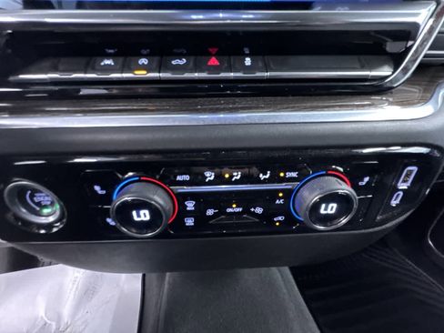 Used 2022 Chevrolet Silverado 1500 LT image 26