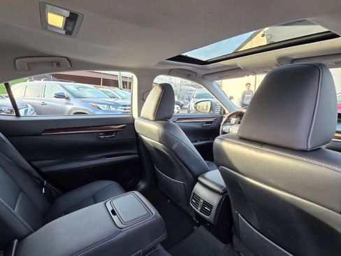 Used 2016 Lexus ES 350 w/ Navigation System Package FWD image 34