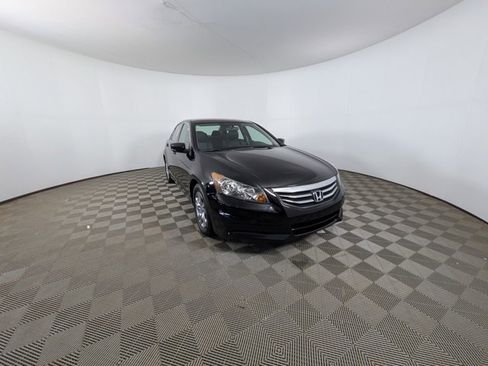Used 2011 Honda Accord SE image 25