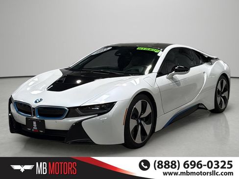 Used 2015 BMW i8 AWD/4WD image 1