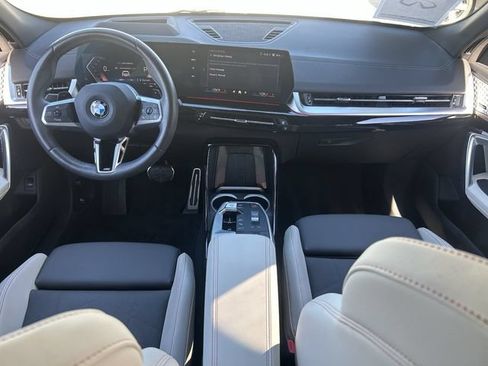 Used 2024 BMW X2 xDrive28i w/ Premium Package AWD/4WD image 17