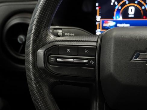 Used 2023 Chevrolet Colorado Trail Boss w/ Technology Package image 34