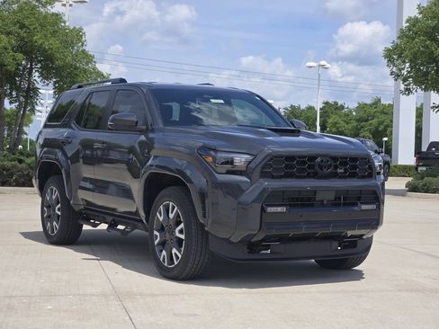 New 2026 Toyota 4Runner TRD Sport Premium AWD/4WD image 2