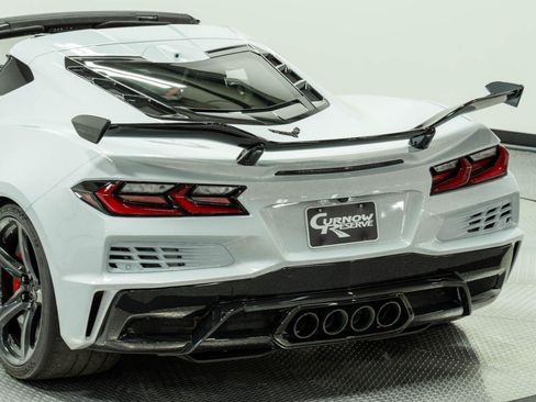 Used 2023 Chevrolet Corvette Z06 w/ Z07 Performance Package RWD image 38