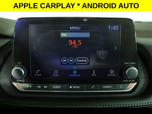 Used 2023 Nissan Rogue S image 3