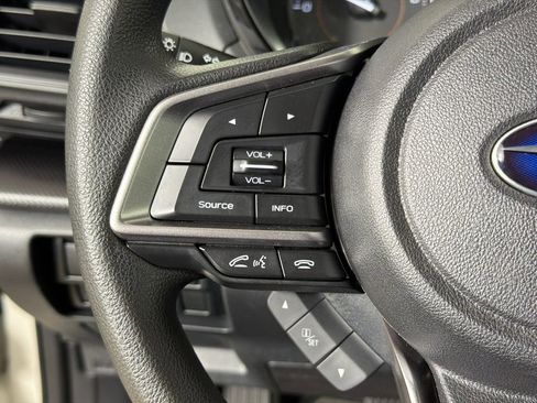 Used 2019 Subaru Crosstrek 2.0i w/ Eyesight System image 24