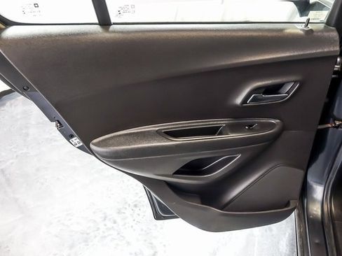 Certified 2016 Chevrolet Trax LS image 25