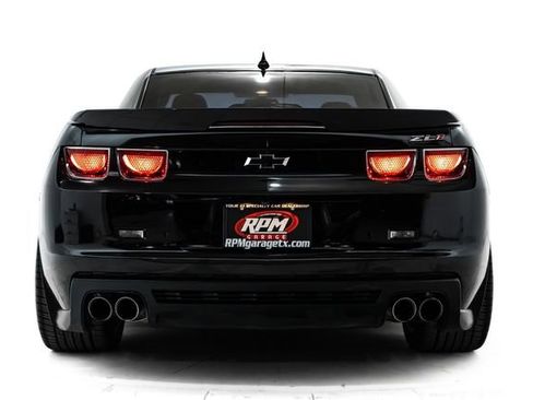 Used 2013 Chevrolet Camaro ZL1 image 3