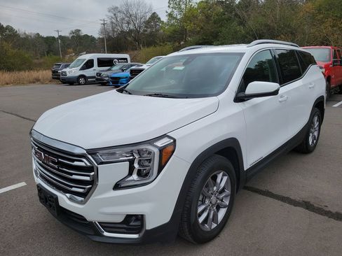 Used 2022 GMC Terrain SLT image 7