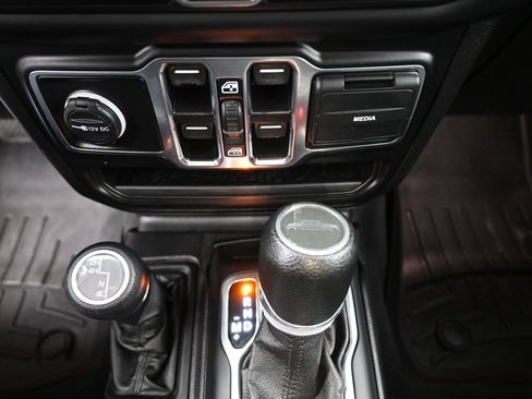 Used 2021 Jeep Gladiator Sport w/ Quick Order Package 24Q 80Th AWD/4WD image 31