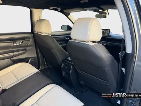 Used 2026 Honda CR-V EX image 27