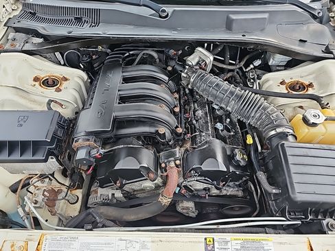 Used 2007 Chrysler 300 RWD image 26