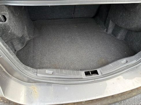 Used 2014 Ford Fusion SE FWD image 8