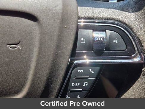 Used 2022 Lincoln Nautilus FWD image 31