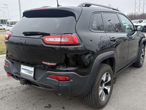 Used 2018 Jeep Cherokee Trailhawk w/ Quick Order Package 27L image 10