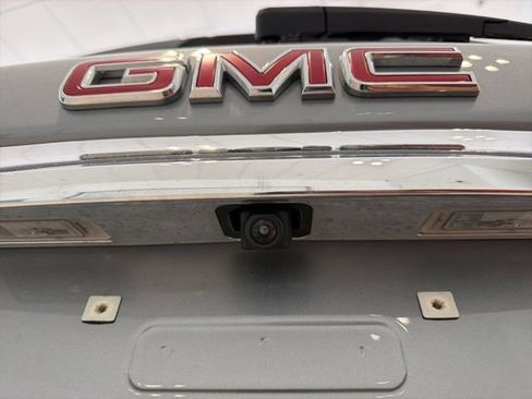 Certified 2024 GMC Terrain SLE AWD/4WD image 8